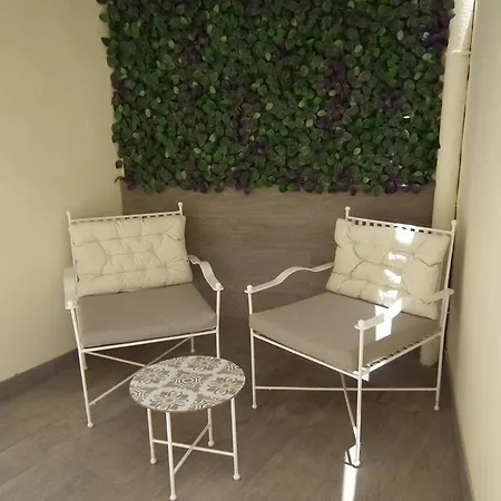 شقة Sunny Oasis In Vibrant District 50m From Sea Promenade