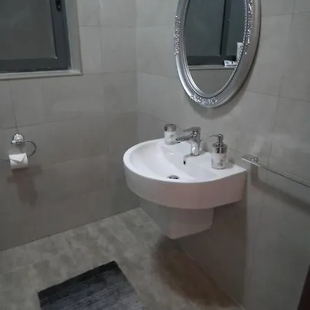 Apartamento Sunny Oasis In Vibrant District 50m From Sea Promenade Sliema